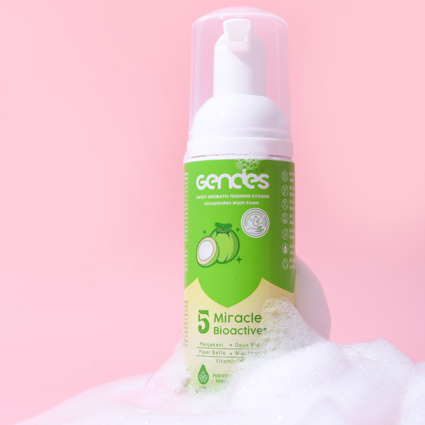Gendes Sweet Aromatic Feminine Care Wash Foam Cocopandan 5 Miracle Bioactives Meyeimbangkan Ph 50 ml