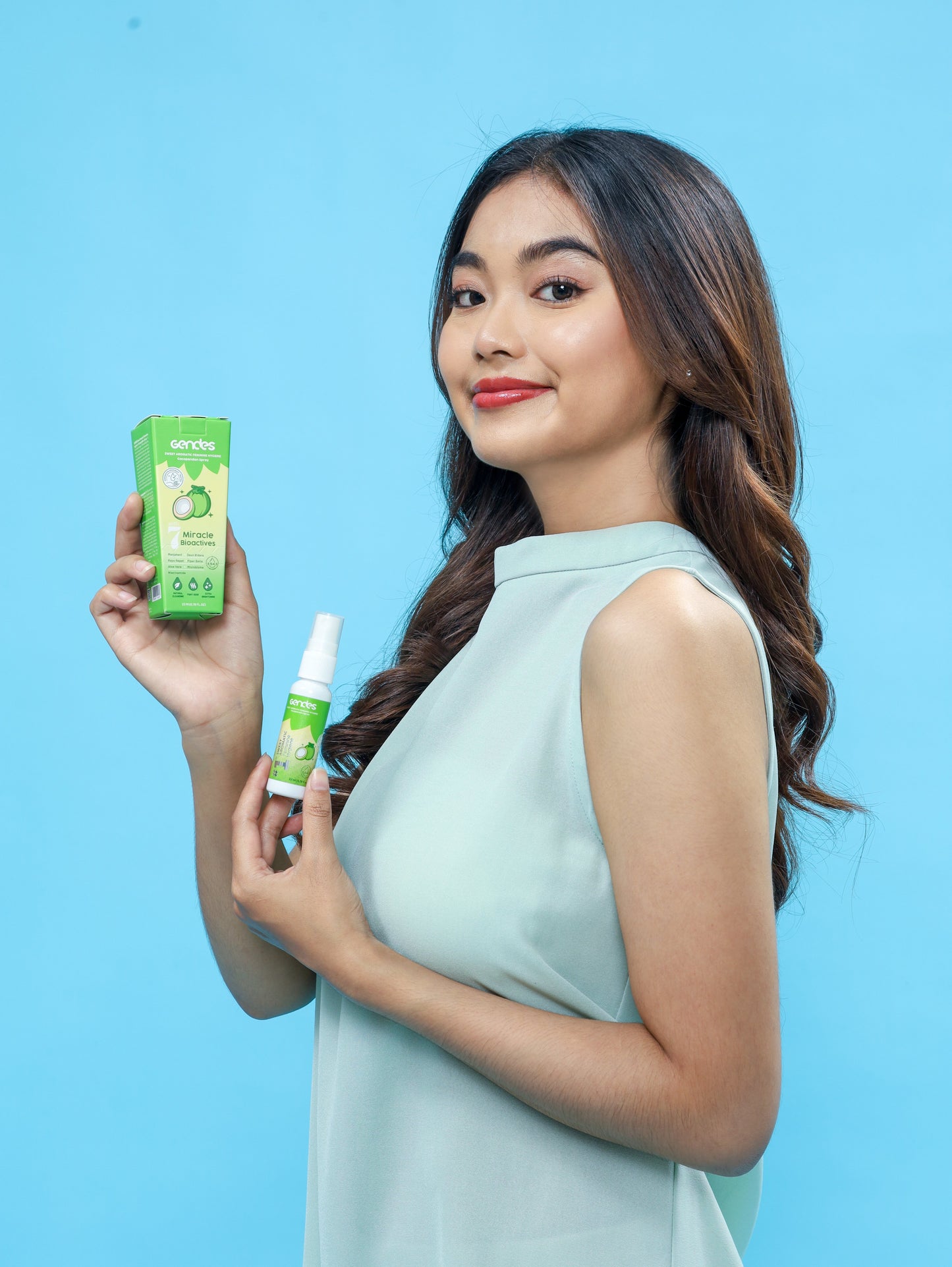 Bundling Gendes Feminine Wash Foam Cocopandan dan Sweet Feminine Care Spray